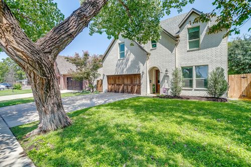 2929 Gordon Ave, Fort Worth, TX, 76110-2914 | Card Image