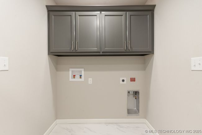 1509 Pinecrest Dr, House other with 4 bedrooms, 3 bathrooms and null parking in Claremore OK | Image 53