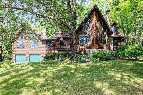 55 Breakneck Hill Rd, Southborough, MA, 01772-1808 | Card Image
