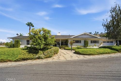 41 Hitching Post Dr, Rolling Hills Estates, CA, 90274-5169 | Card Image