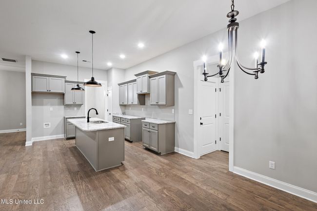 Kitchen | Image 15