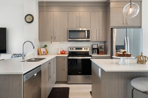 501-335 Creekside Boulevard Sw, Calgary, AB, T2X5L1 | Card Image