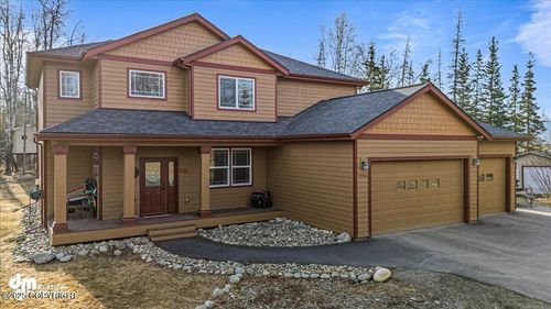 7996 E Sterling Cir, Palmer, AK, 99645-8030 | Card Image