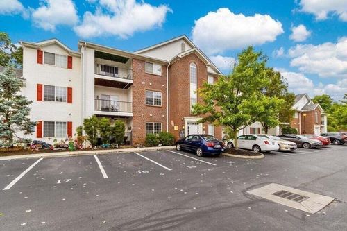 201-3115 Heron Pointe, Columbus, OH, 43231-7712 | Card Image