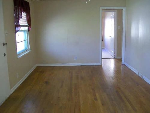 2710 Barnes Bridge Road, Dallas, TX, 75228 | Card Image