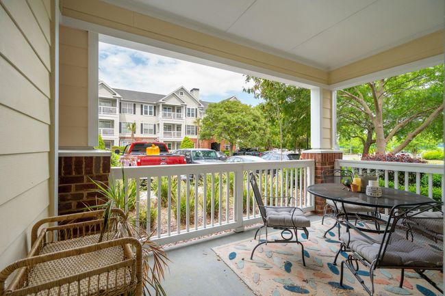 Porch | Image 24