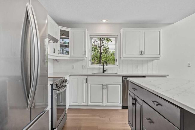 5 - 2 Aspen Glen, Home with 4 bedrooms, 4 bathrooms and 5 parking in Canmore AB | Image 8