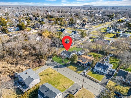 47 Thorburn Ave, Patchogue, NY, 11772-3928 | Card Image