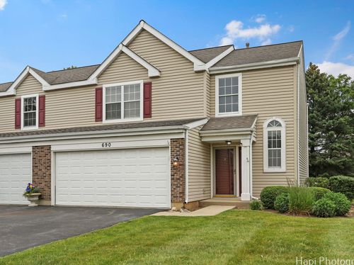 690 Savannah Ln, Crystal Lake, IL, 60014-4572 | Card Image