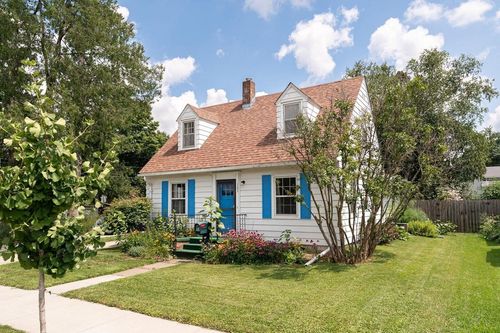703 S Rusk Ave, Viroqua, WI, 54665-2217 | Card Image