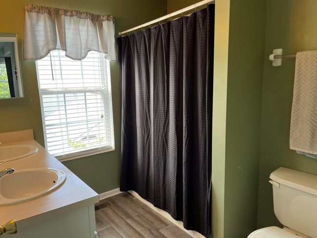 725 Lazelle Rd, Condo with 1 bedrooms, 2 bathrooms and null parking in Westerville OH | Image 25