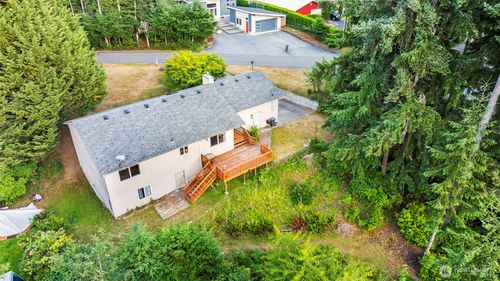 90 E Treasure Island Dr, Allyn, WA, 98524-8783 | Card Image