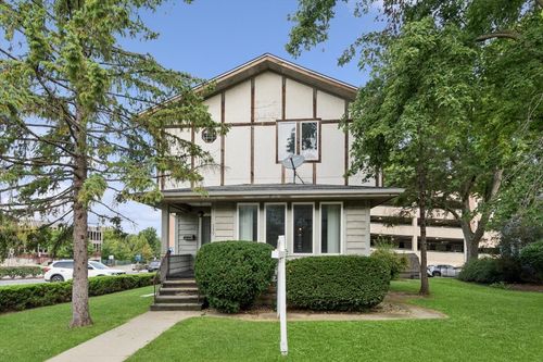 135 Aurora Ave, Naperville, IL, 60540-6503 | Card Image