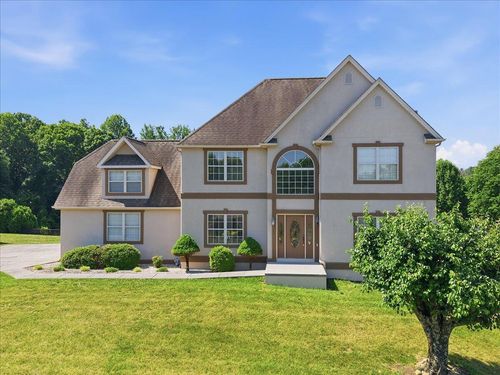 1035 E Brentwood Dr, Morristown, TN, 37814-1280 | Card Image