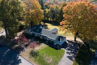 63 Round Hill Road, House other with 3 bedrooms, 3 bathrooms and 4 parking in Berlin CT | Image 3