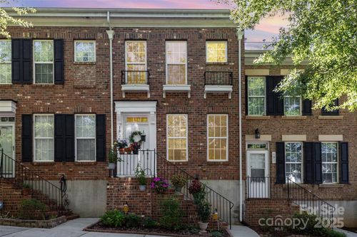 189 Singleton Rd, Mooresville, NC, 28117-6902 | Card Image