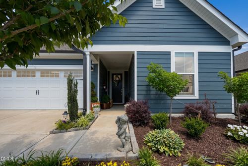 484 Steeplechase Blvd, Clayton, NC, 27520-5746 | Card Image