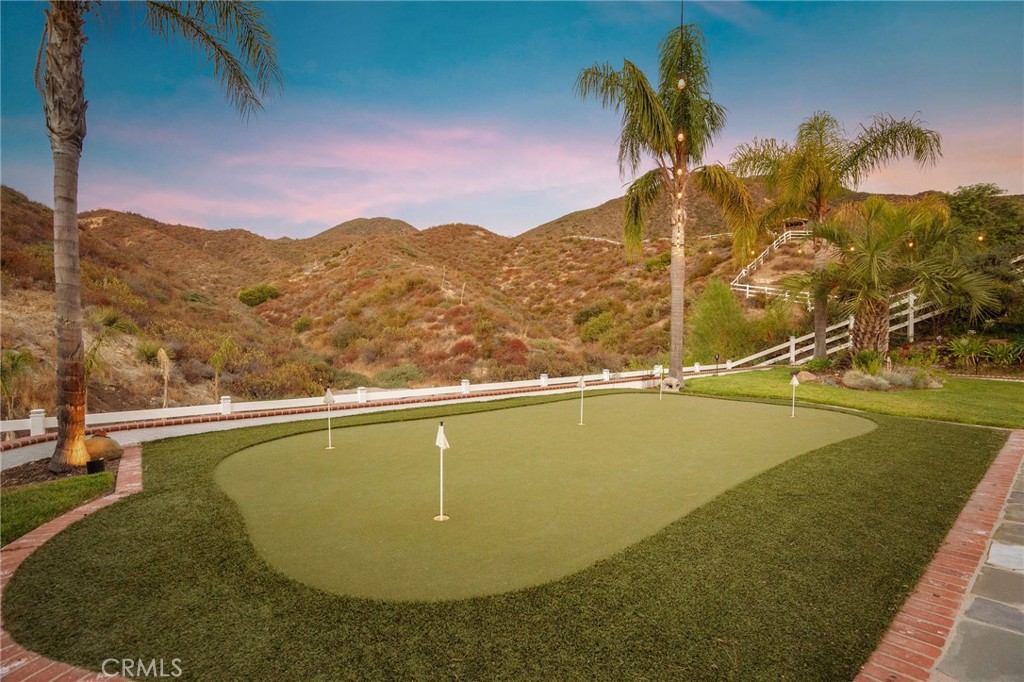 Residential in Canyon Country 5