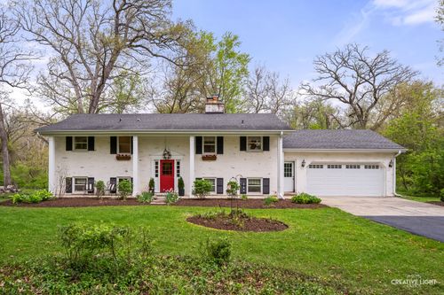 41W880 White Oak Ln, St. Charles, IL, 60175-8349 | Card Image