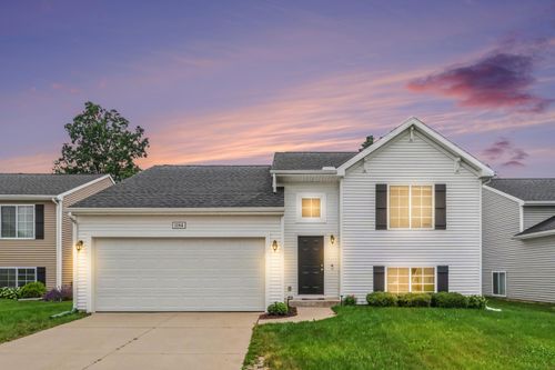 1184 Cooley Mill Ln, Vicksburg, MI, 49097-7779 | Card Image