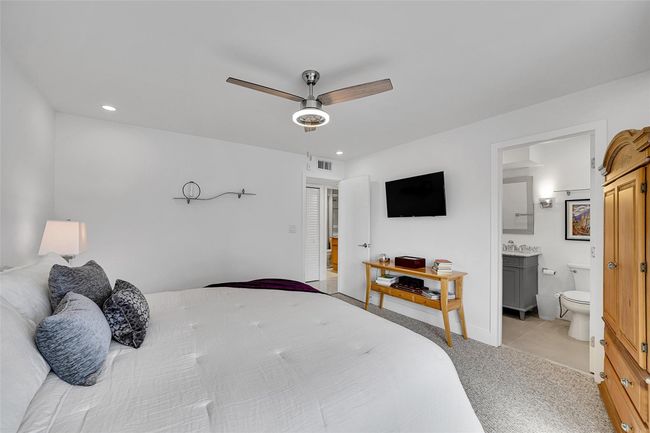 APT-401D - 2860 Ne 14 Th Street Cswy, Condo with 2 bedrooms, 2 bathrooms and null parking in Pompano Beach FL | Image 29