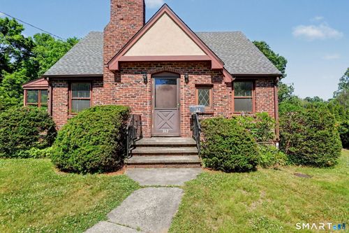 312 Bennett St, Fairfield, CT, 06825-1373 | Card Image