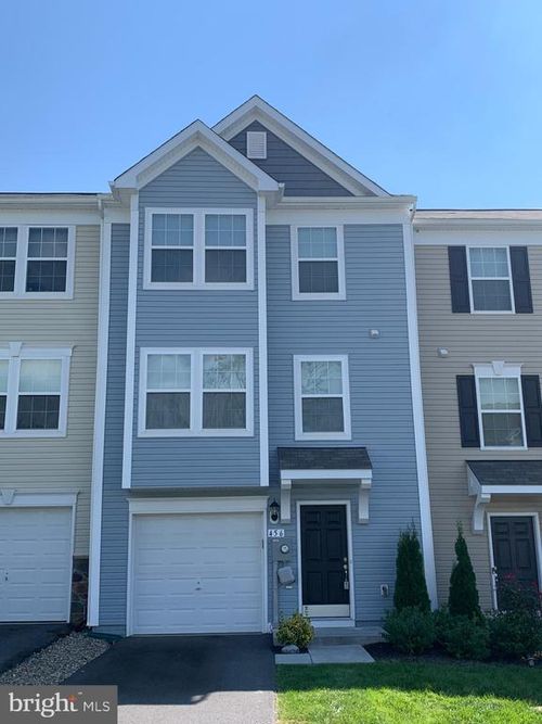 456 Rumbling Rock Rd, HEDGESVILLE, WV, 25427-4522 | Card Image