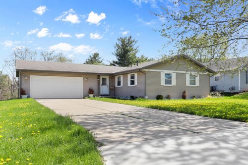 838 Somerset Drive, Janesville, WI, 53546 | Card Image