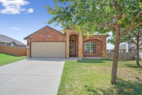 401 Kayla St, Troy, TX, 76579-2823 | Card Image