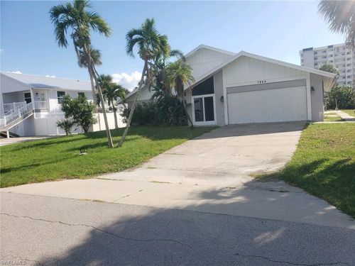7864 Buccaneer Dr, FORT MYERS BEACH, FL, 33931-5004 | Card Image