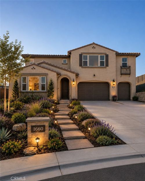 1660 Amanda Gln, Escondido, CA, 92029-4329 | Card Image