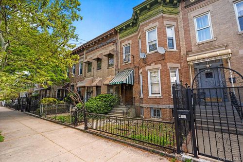 407 Eldert Ln, Brooklyn, NY, 11208-3003 | Card Image