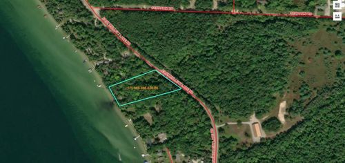 122 E Mullett Lake Rd, Indian River, MI, 49749-9520 | Card Image