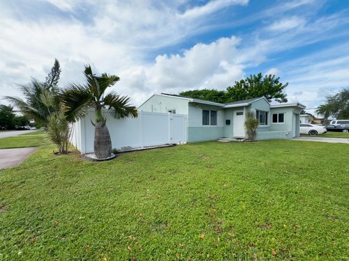 1602 N 23rd Ave, Hollywood, FL, 33020-2615 | Card Image