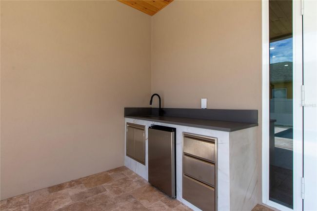 1808 W Erna Dr, House other with 4 bedrooms, 3 bathrooms and null parking in TAMPA FL | Image 23