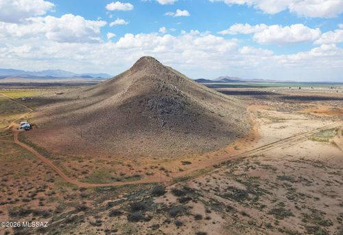 8-40 AC E Pearce Rd, Pearce, AZ, 85625-6273 | Card Image