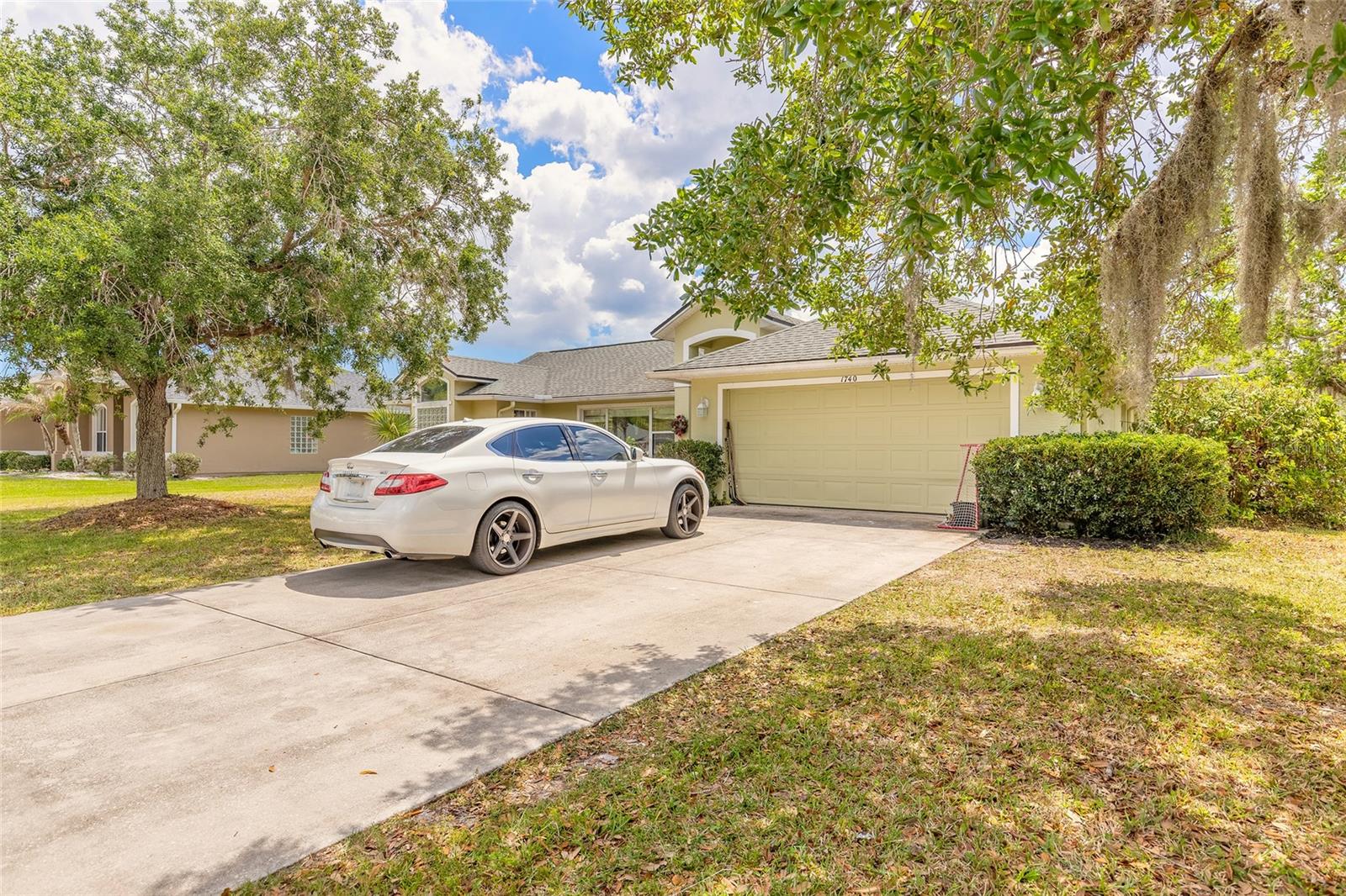 Residential in PORT ORANGE 3