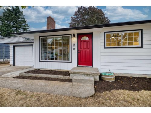 4100 Se 102nd Ave, Portland, OR, 97266-2438 | Card Image