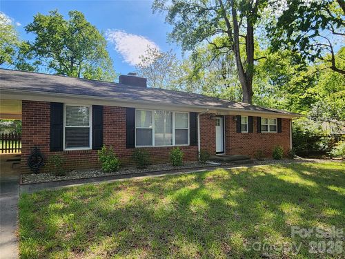 432 Virginia Ave, Statesville, NC, 28677-3372 | Card Image