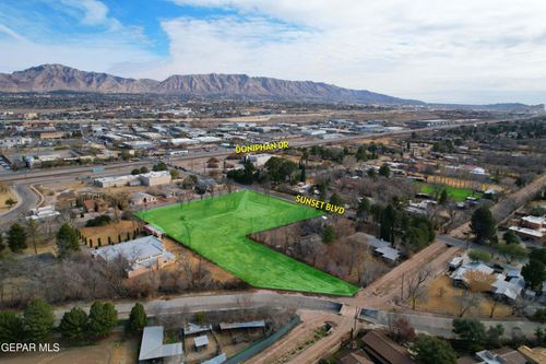 201 E Sunset Rd, El Paso, TX, 79922-1019 | Card Image