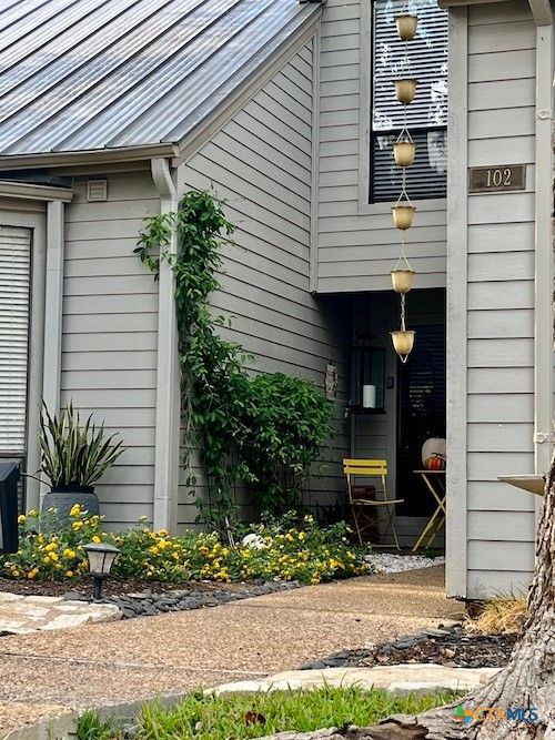 102 World Of Tennis Sq, Austin, TX, 78738 | Card Image