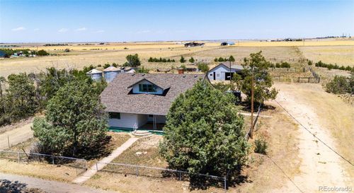 45501 E 38th Ave, Bennett, CO, 80102-8808 | Card Image