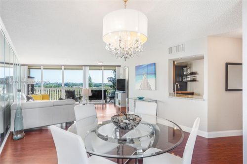 apt-8n-6921 Environ Blvd, Lauderhill, FL, 33319-4209 | Card Image