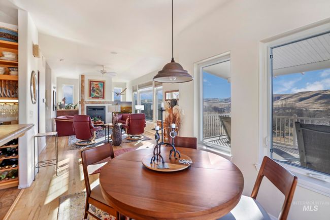 382 River Rd, House other with 3 bedrooms, 3 bathrooms and 4 parking in Bliss ID | Image 16