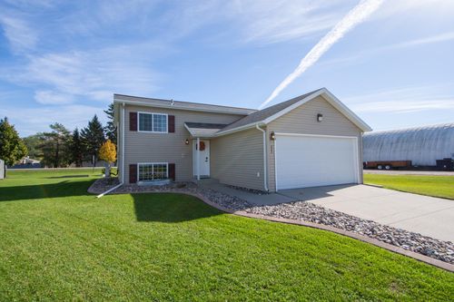 223 Maple Point Blvd, Mapleton, ND, 58059-4051 | Card Image