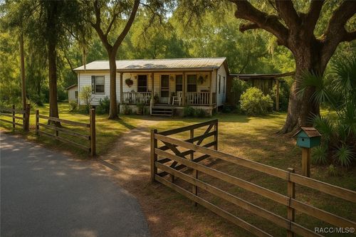 8735 N Dixie Dr, Dunnellon, FL, 34434-4713 | Card Image
