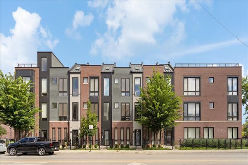 unit-2-4232-2 W Belmont Ave, Chicago, IL, 60641-4677 | Card Image
