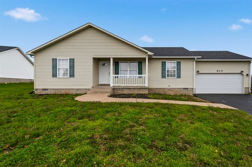 610 Hillgreen St, Bowling Green, KY, 42101-4427 | Card Image