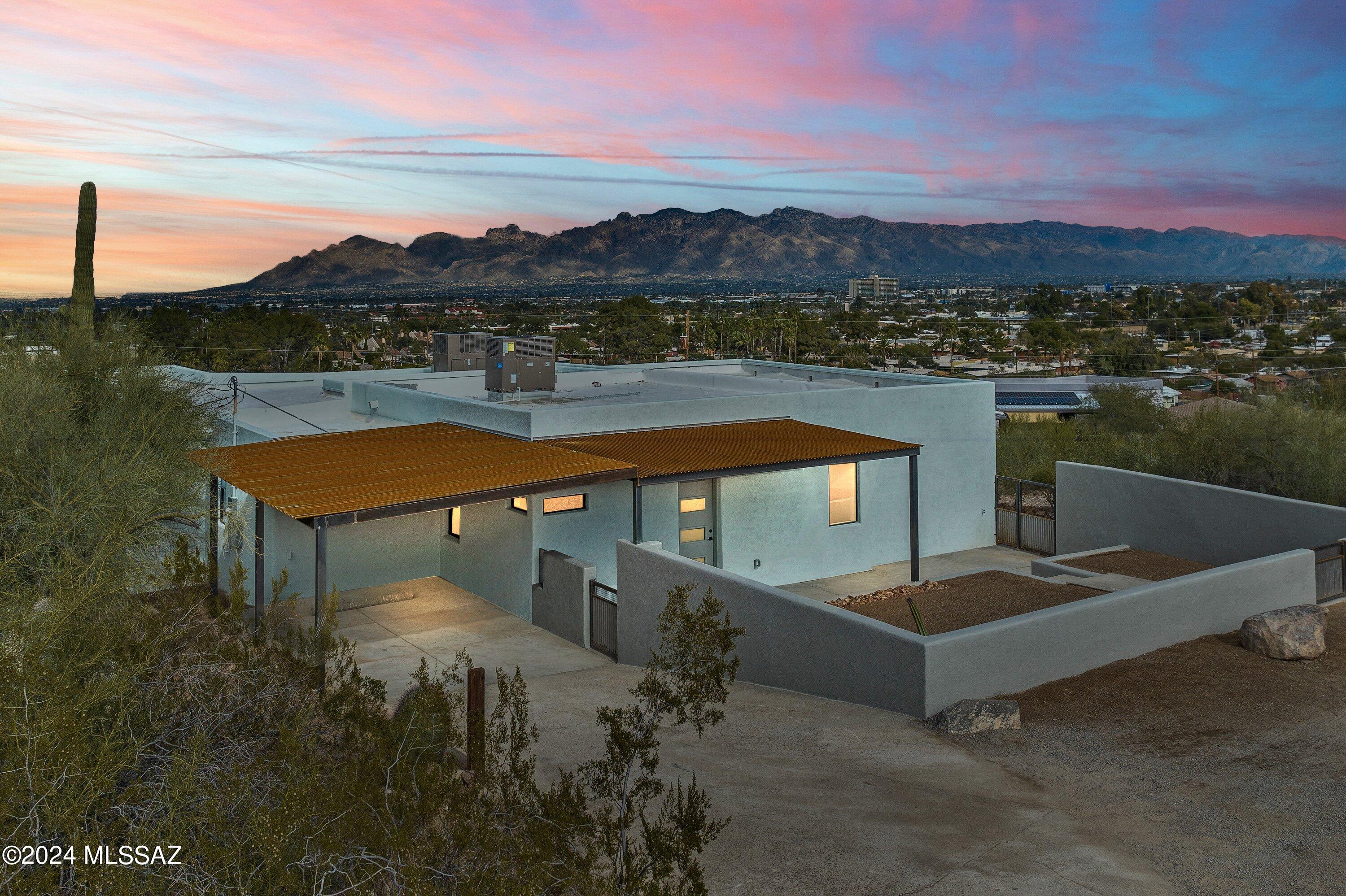 Hillside Dr, Tucson, AZ 85745