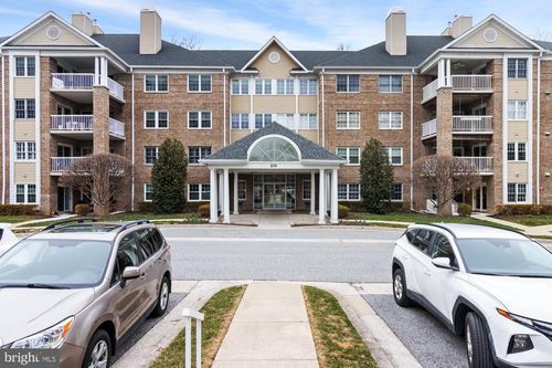 unit-306-210 Belmont Forest Ct, LUTHERVILLE TIMONIUM, MD, 21093-7822 | Card Image
